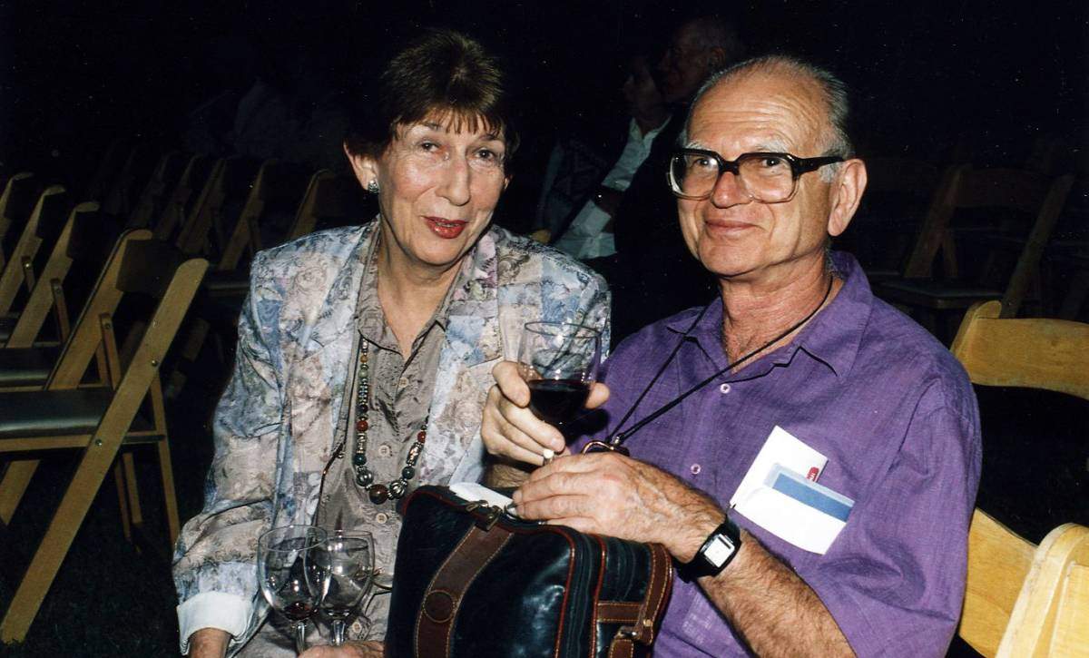רות ופרופ' אברהם בלאוגרונד בחגיגות היובל למכון ויצמן למדע ב-1999