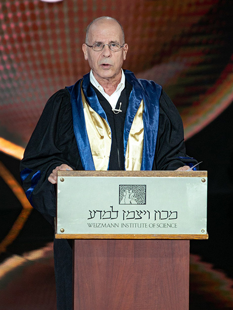 הסופר מאיר שלו בטקס הענקת תוארי דוקטור לשם כבוד. תצלום: יעל אילן