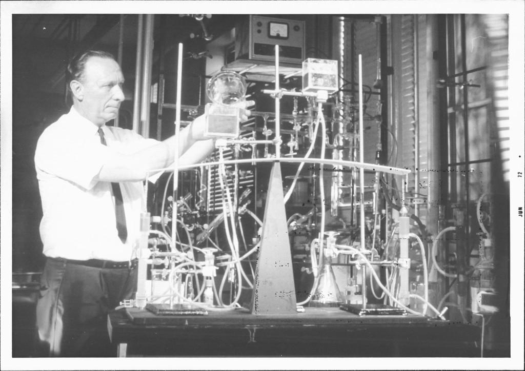 Katzir in his lab, 1972