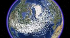 מסלולי 200 הסופות החזקות ביותר באיזור הצפון-אטלנטי. מקור: Google Earth