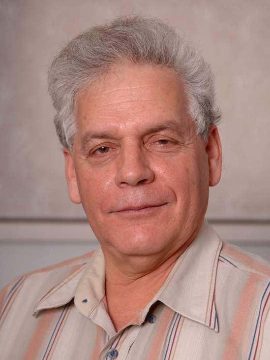Prof. Reshef Tenne